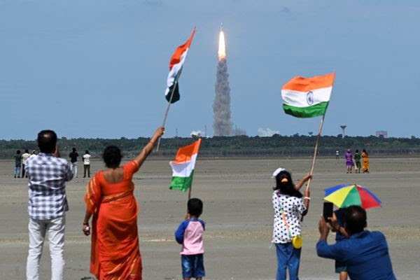 Indians watching rocket launch
