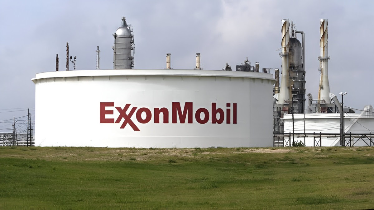 ExxonMobil oil tank